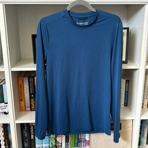 Avalanche Outdoor Top